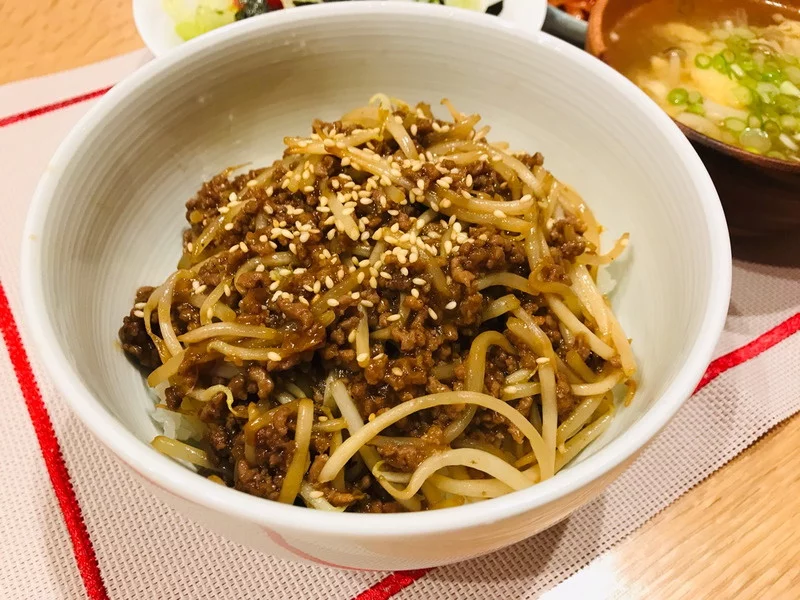 貧乏な人の食事はどうすればいい おすすめの貧乏食材や極貧レシピを紹介 お金マニュアル